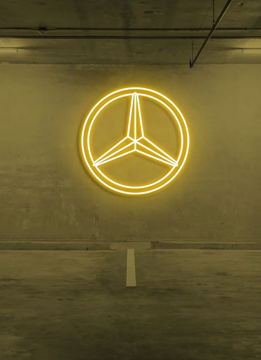 Mercedes-Benz-Neon-Sign-Golden-Yellow.jpg Mercedes-Benz-Neon-Sign-Golden-Yellow.jpg