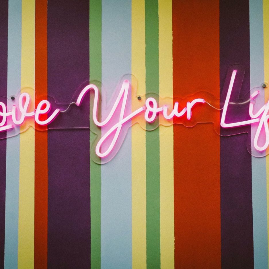 love-your-life-neon-sign-1.jpg