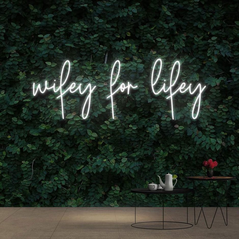 wifey-for-lifey-neon-sign-white.jpg wifey-for-lifey-neon-sign-white.jpg