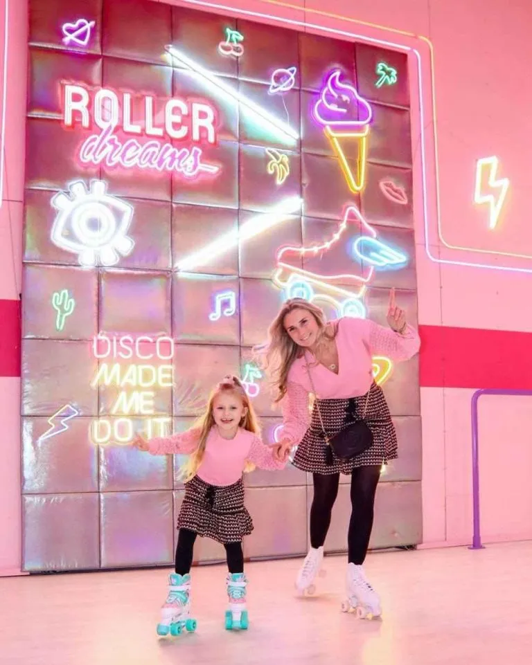 mother daughter neon lights art wall 1 768x961 1 mother daughter neon lights art wall 1 768x961 1